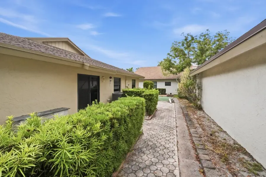 6621 NW 4th Court, Plantation, FL 33317 - #3