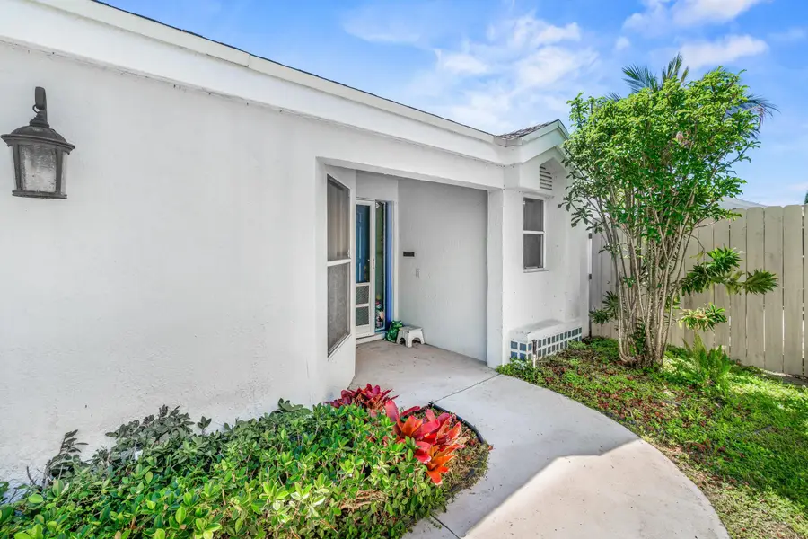 69 King Fisher Way, Boynton Beach, FL 33436 - #3