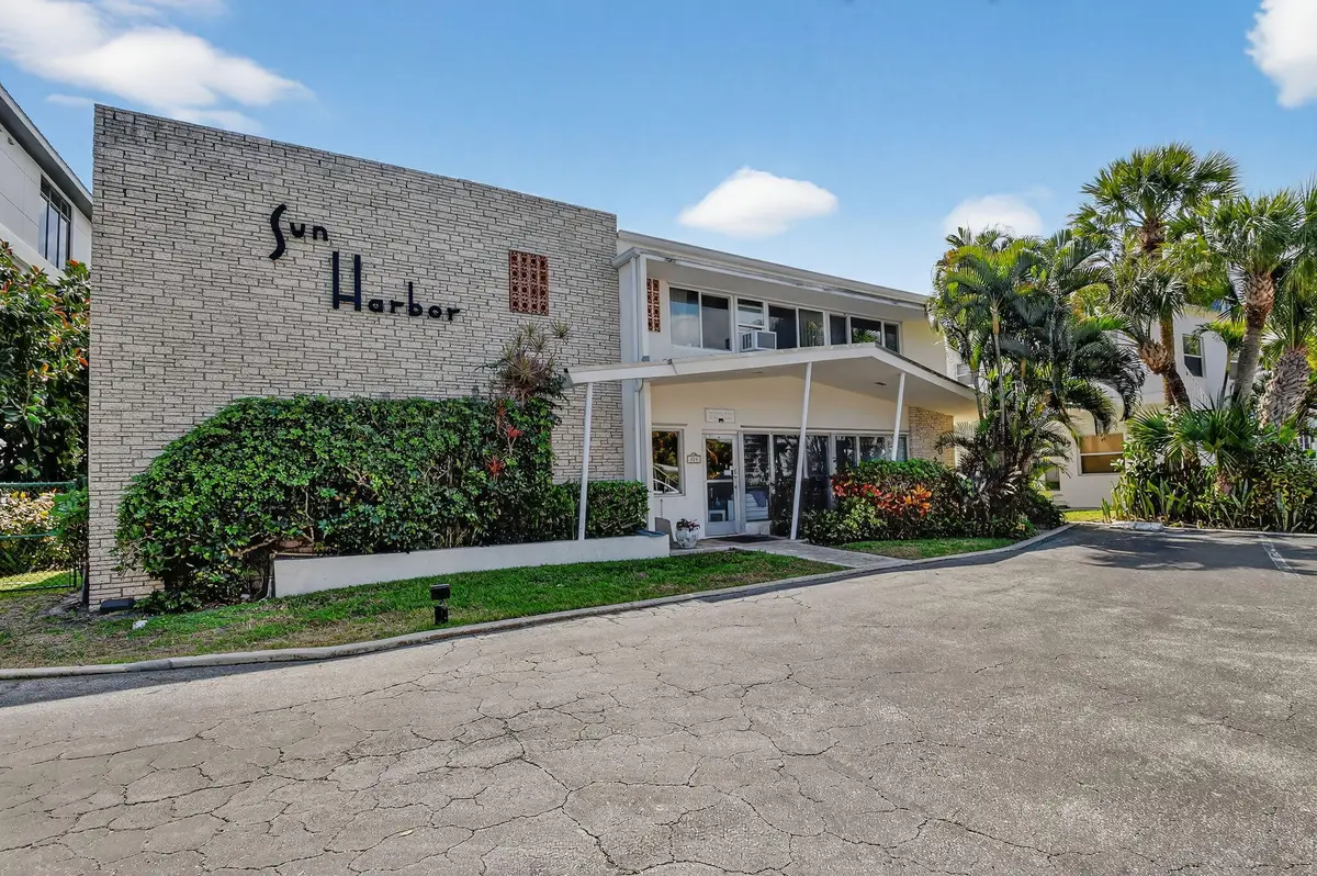 214 Inlet Way #106, Palm Beach Shores, FL 33404 - #1