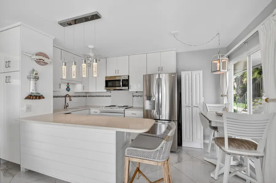 214 Inlet Way #106, Palm Beach Shores, FL 33404 - #3