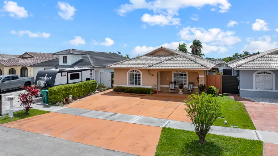 9778 NW 128th Lane, Hialeah Gardens, FL 33018 - #2