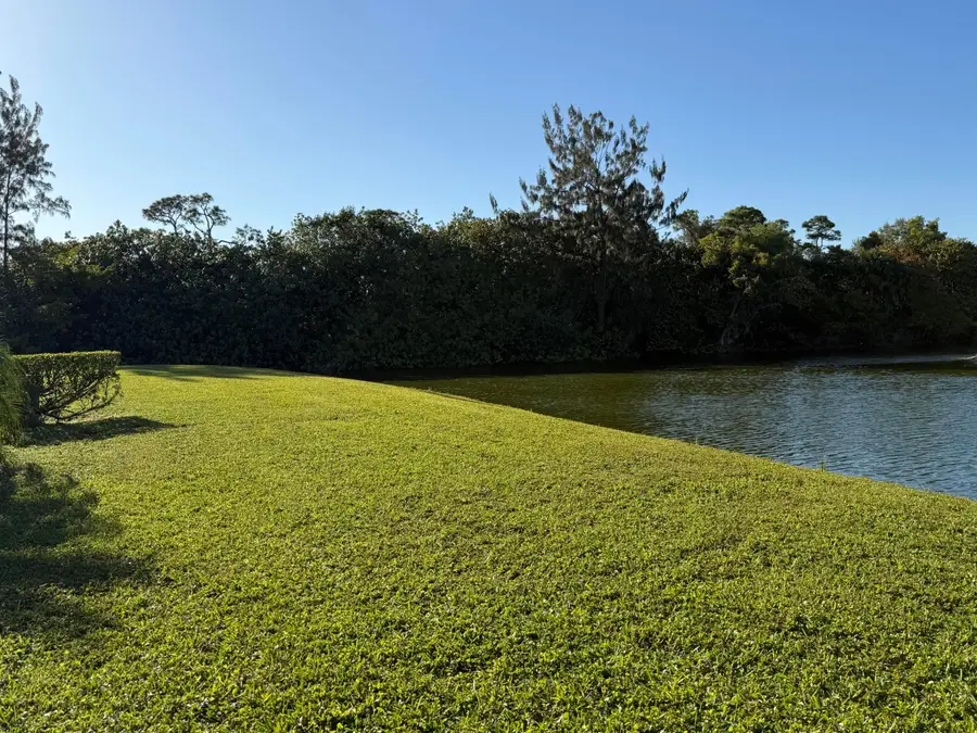 81 Camden Drive #D, West Palm Beach, FL 33417 - #3