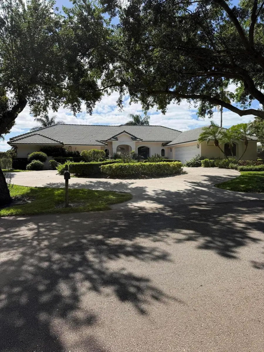 18096 SE Heritage Drive, Tequesta, FL 33469 - #2