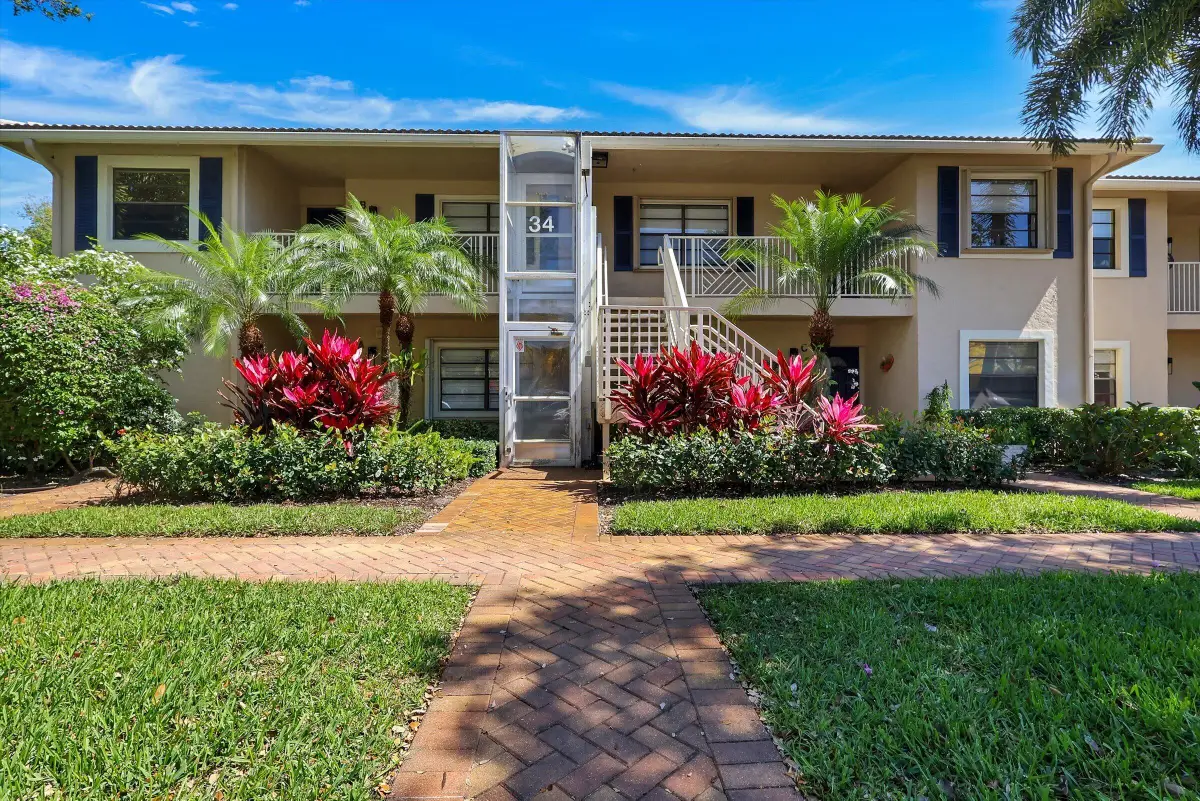 34 W Stratford Ln Lane W #D, Boynton Beach, FL 33436 - #1