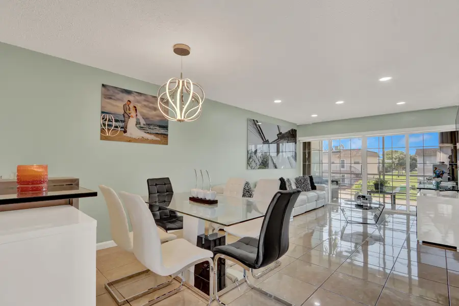 502 Davis Road #12, Palm Springs, FL 33461 - #2