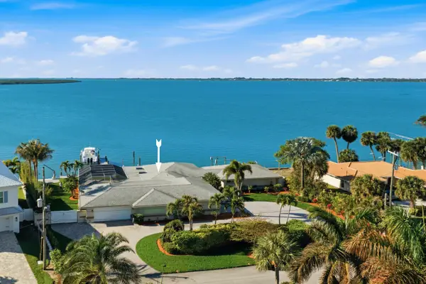 1625 Thumb Point Drive, Fort Pierce, FL 34949