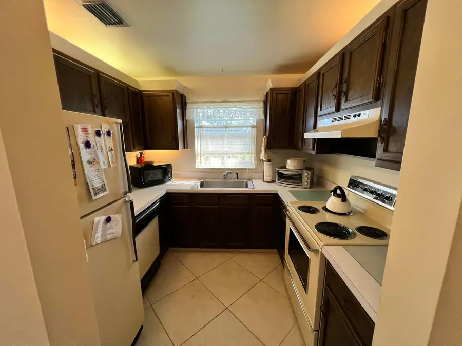 62 Woodland Drive #201, Vero Beach, FL 32962 - #3