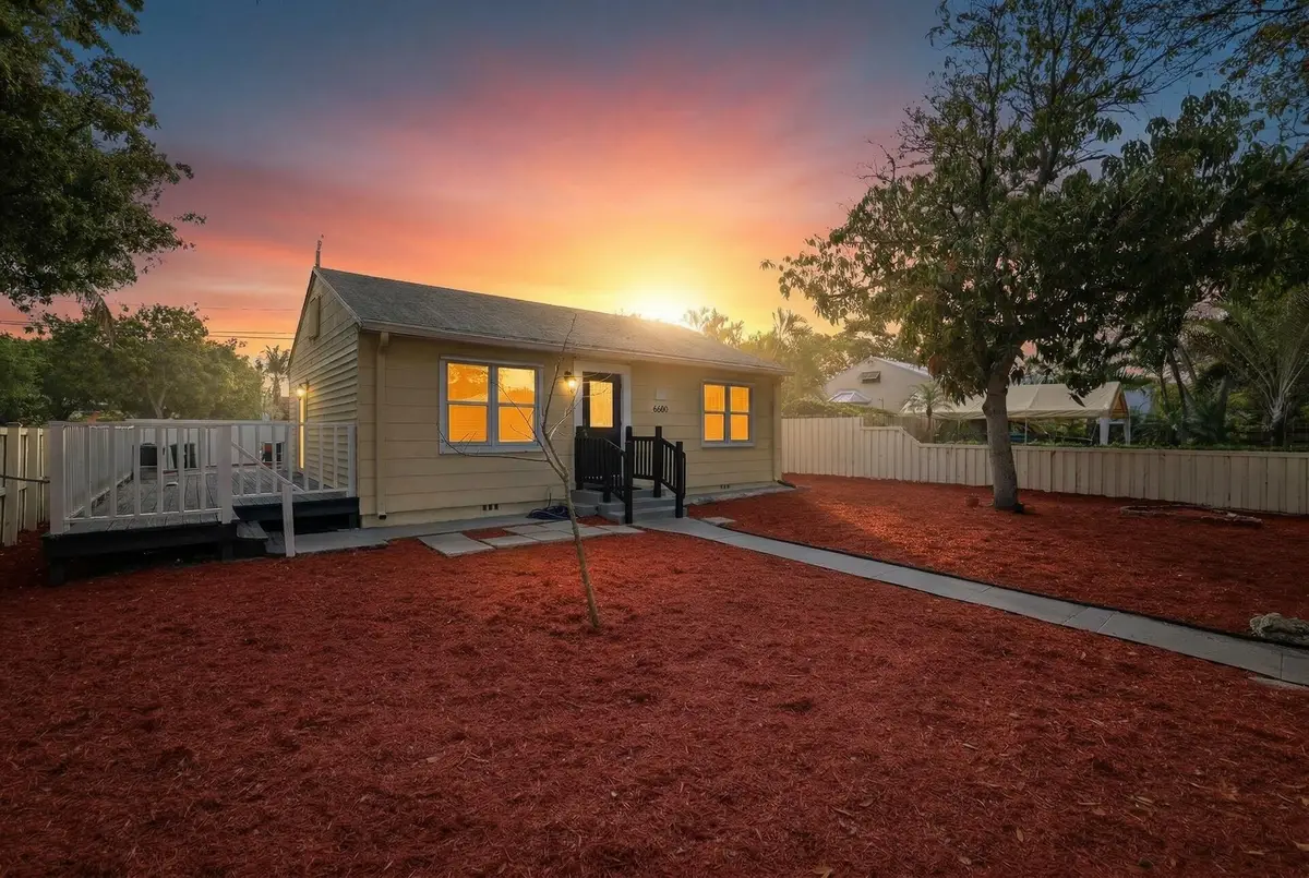 6600 Garden Avenue, West Palm Beach, FL 33405 - #1