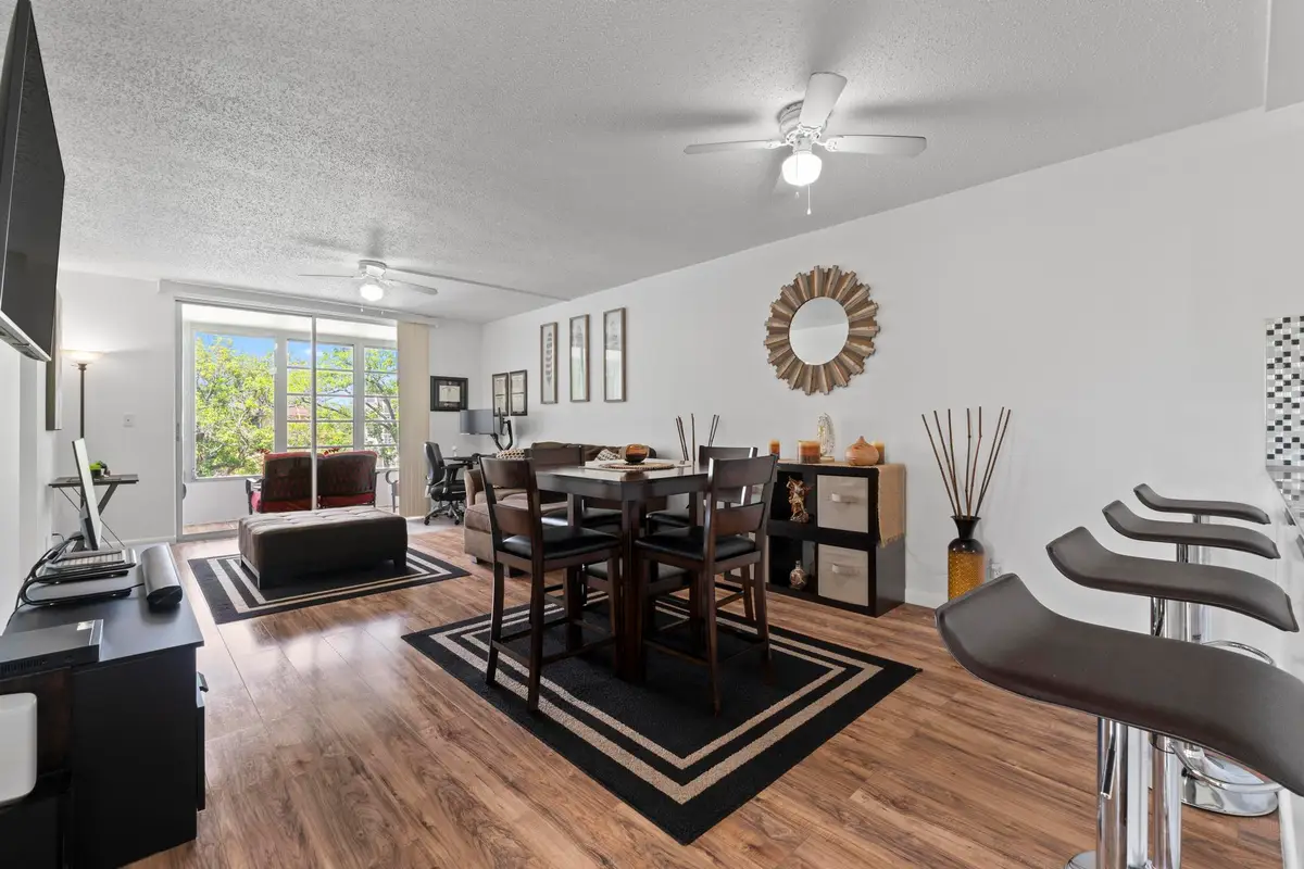 5275 NW 10th Court #305, Plantation, FL 33313 - #1