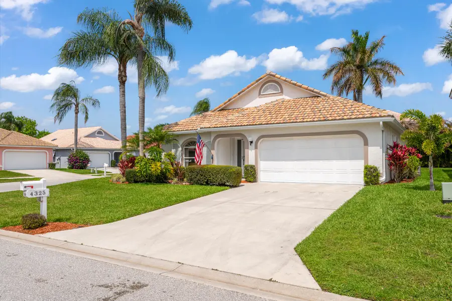 4325 SE Scotland Cay Way, Stuart, FL 34997 - #3