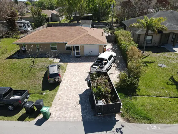 2185 SW Wayne Street, Port St Lucie, FL 34984