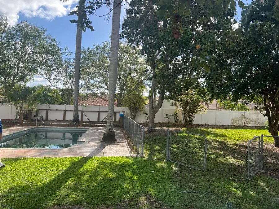 1103 W Fairfax Cir W, Boynton Beach, FL 33436 - #2