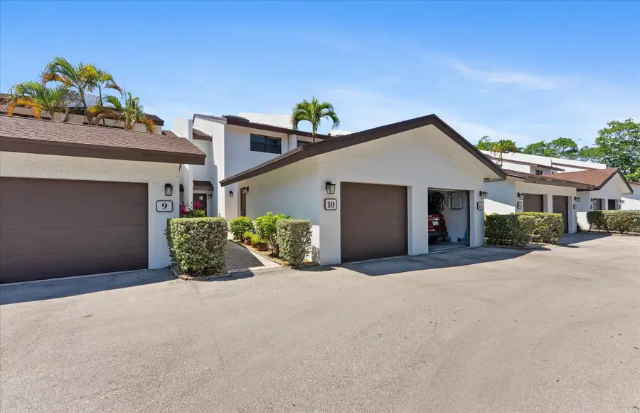 1301 N Riverside Drive #10, Pompano Beach, FL 33062 - #2