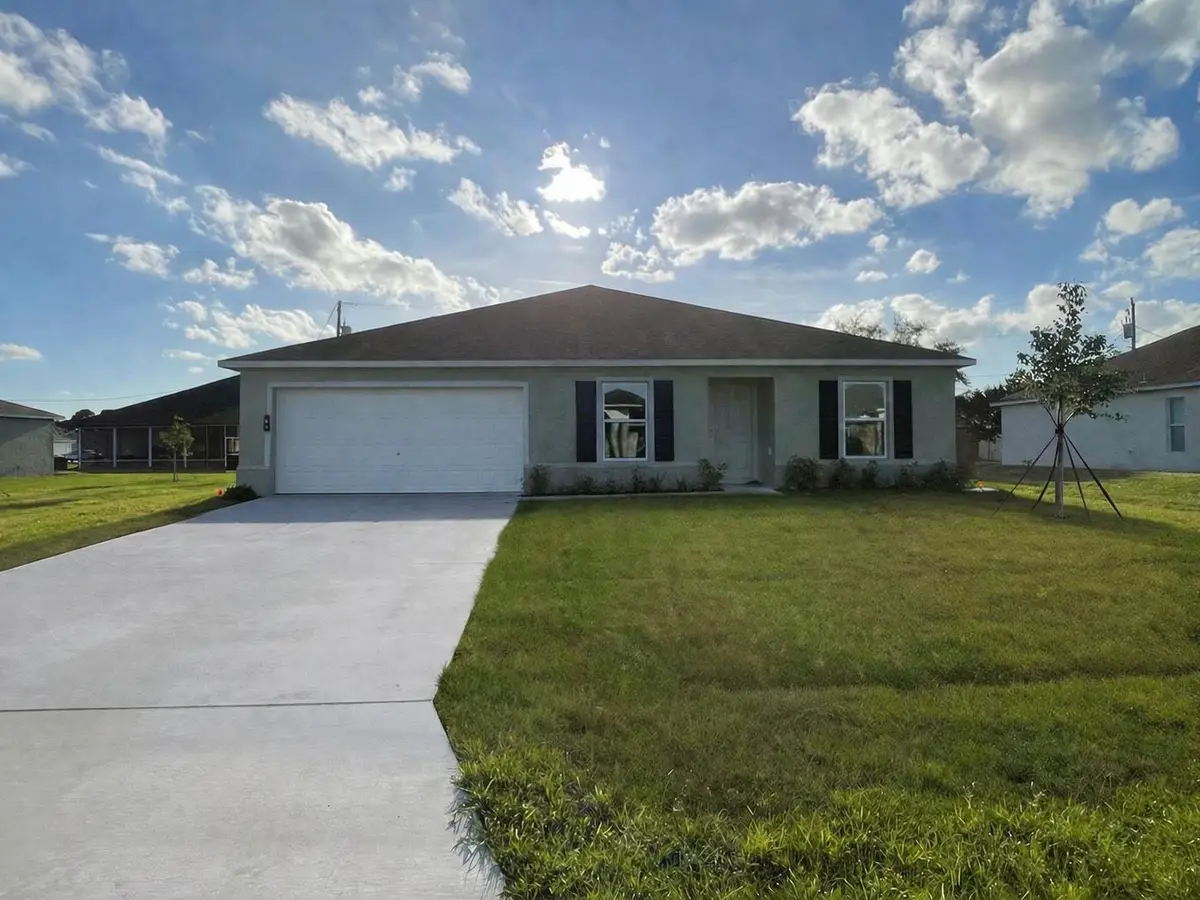 1782 SW Gloria Lane, Port Saint Lucie, FL 34953 - #1