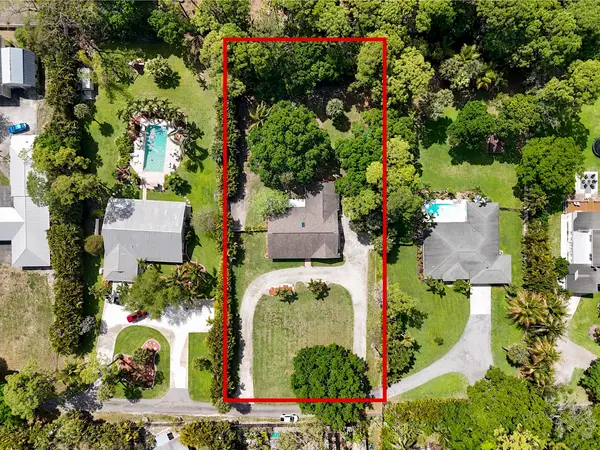 355 S 86th Ter S, West Palm Beach, FL 33411