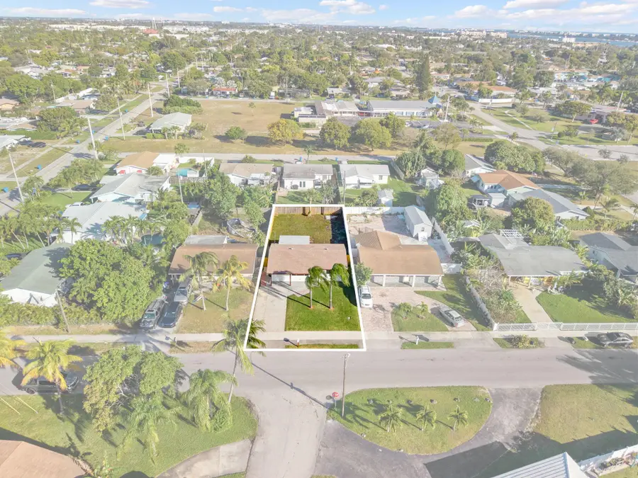 615 Garnett Street, Lantana, FL 33462 - #3