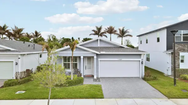 11909 SW Lyra Drive, Port St Lucie, FL 34987