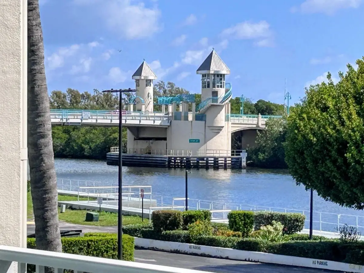 230 Horizons E #205, Boynton Beach, FL 33435 - #1