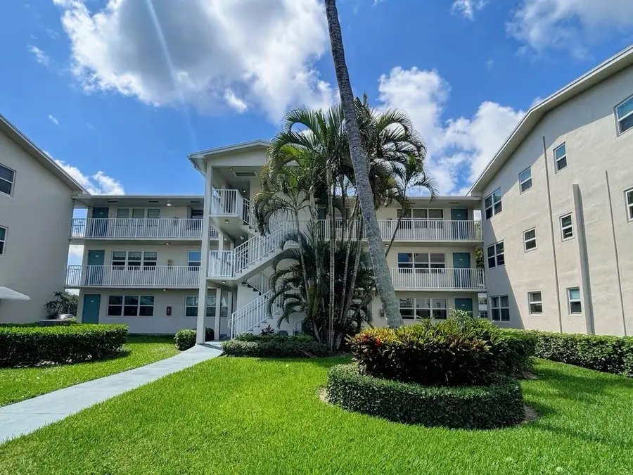 230 Horizons E #205, Boynton Beach, FL 33435 - #2