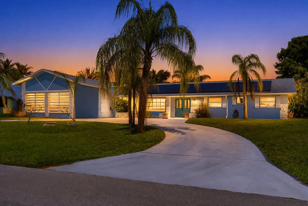 343 SE Verada Avenue, Port Saint Lucie, FL 34983 - #1