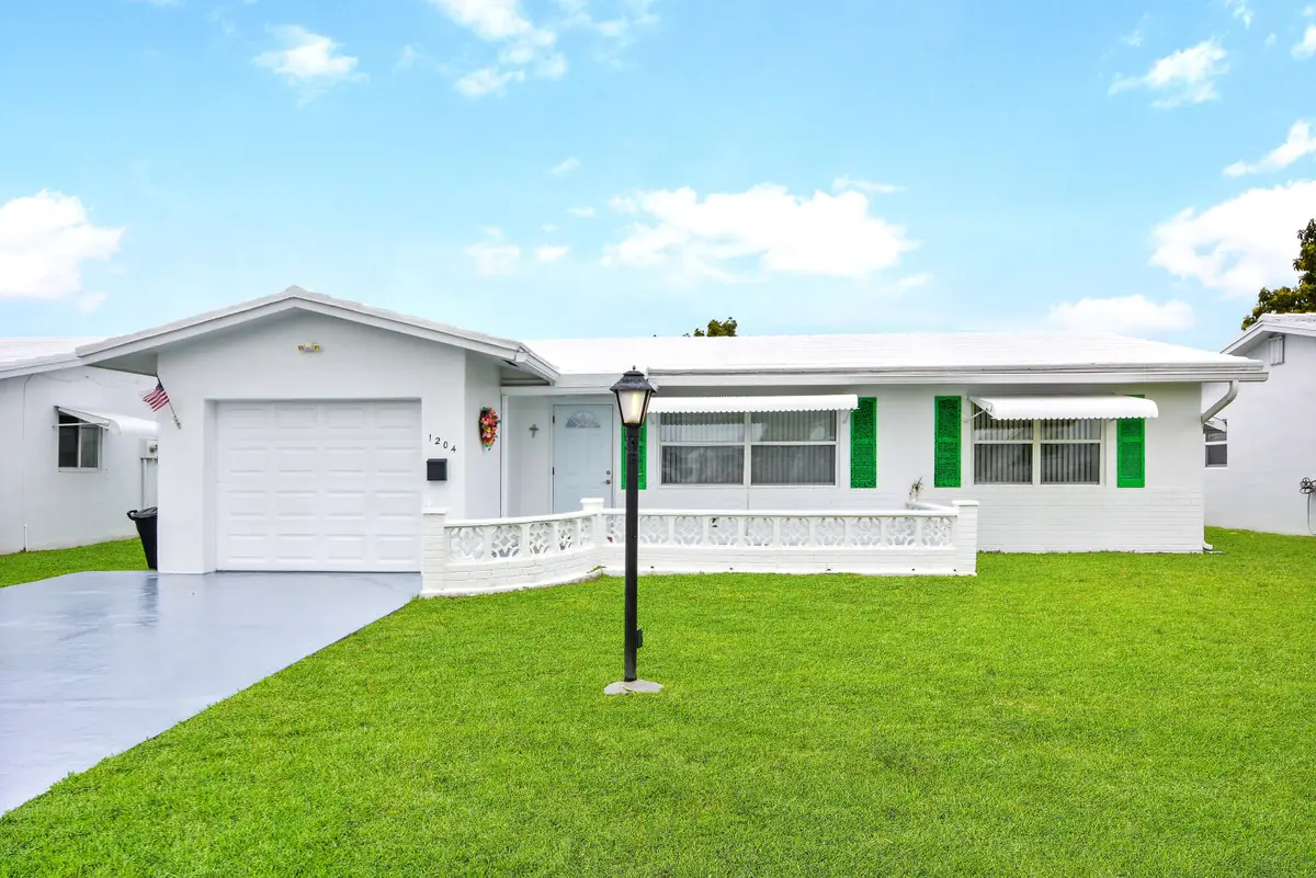 1204 SW 24th Street, Boynton Beach, FL 33426 - #1