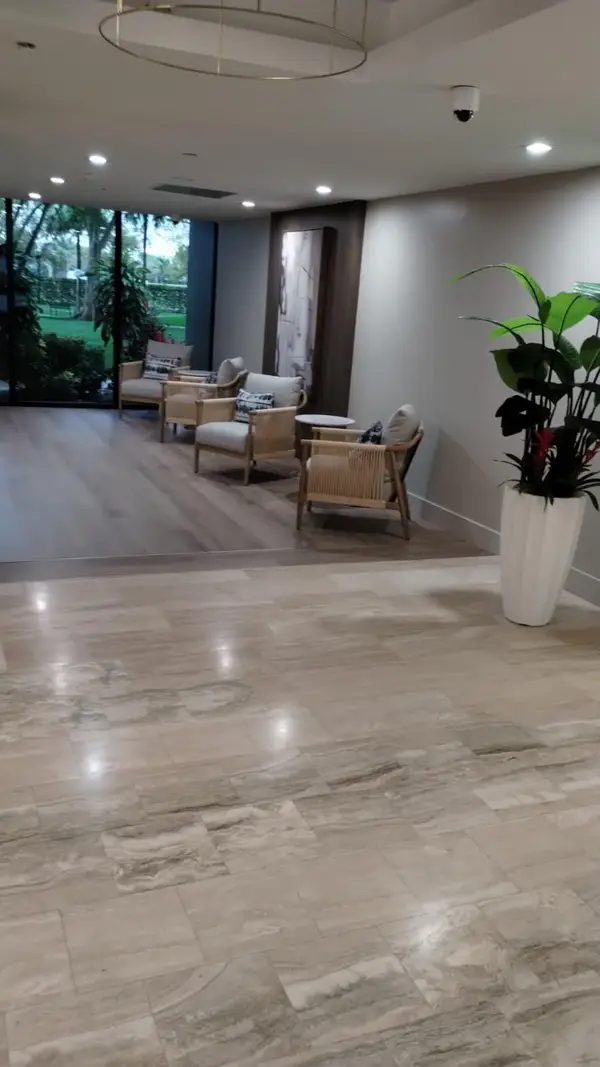 4200 Hillcrest Drive #707, Hollywood, FL 33021