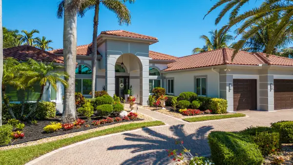 14831 SW 38th Street, Davie, FL 33331