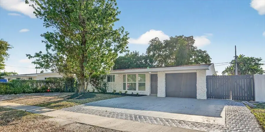 710 SW 67th Avenue, Pembroke Pines, FL 33023 - #3