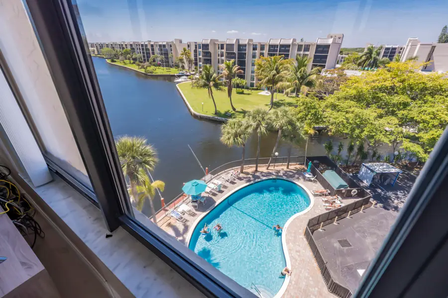 22 Royal Palm Way #Ph606, Boca Raton, FL 33432 - #2