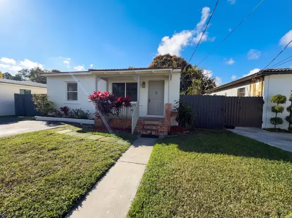 2226 Arthur Street, Hollywood, FL 33020