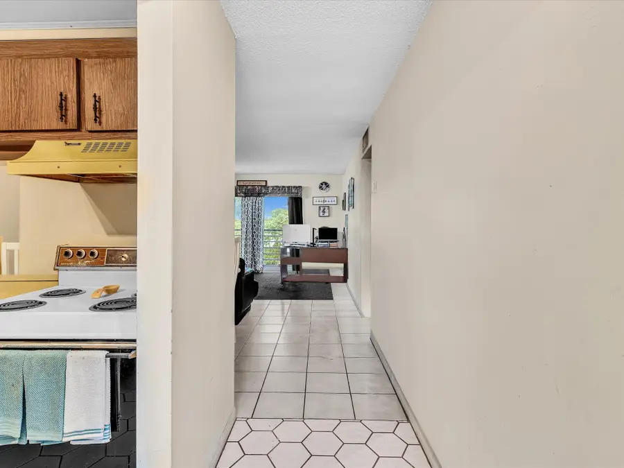 2800 NW 56th #A404, Lauderhill, FL 33313 - #3