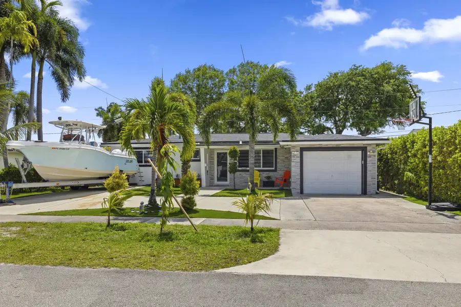 3230 Roosevelt Street, Hollywood, FL 33021 - #3