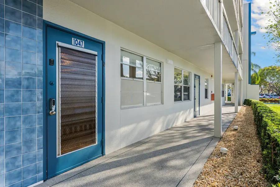 1047 Lincoln C, Boca Raton, FL 33434 - #3