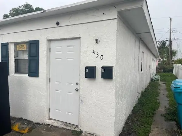 430 NW 12th Avenue, Boynton Beach, FL 33435