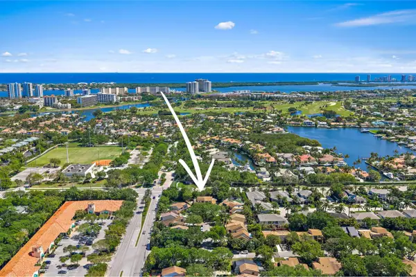 1007 Raintree Lane, Palm Beach Gardens, FL 33410