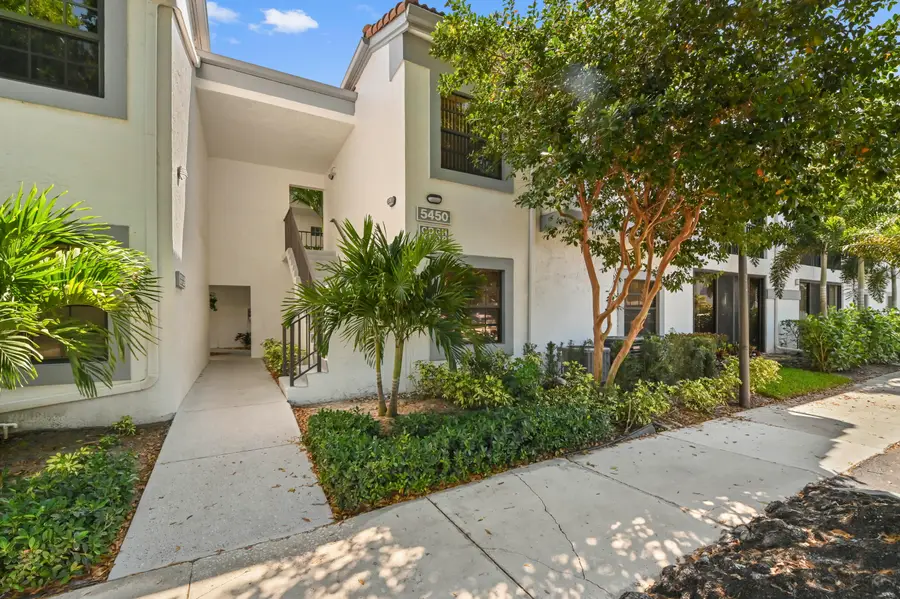 5450 Verona Drive #O, Boynton Beach, FL 33437 - #2