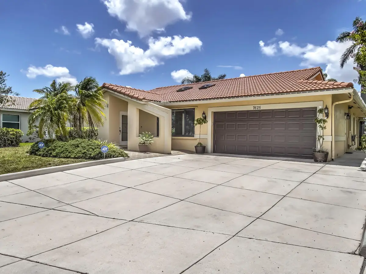 7625 Sunflower Drive, Margate, FL 33063 - #1