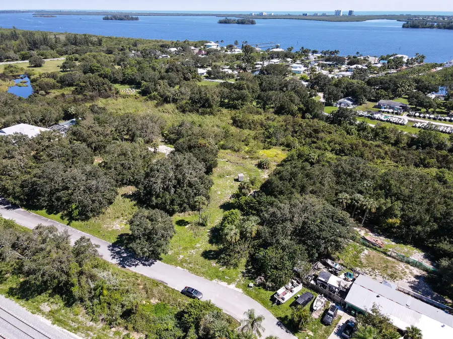 4104 Mariner Oaks Way, Fort Pierce, FL 34946 - #2