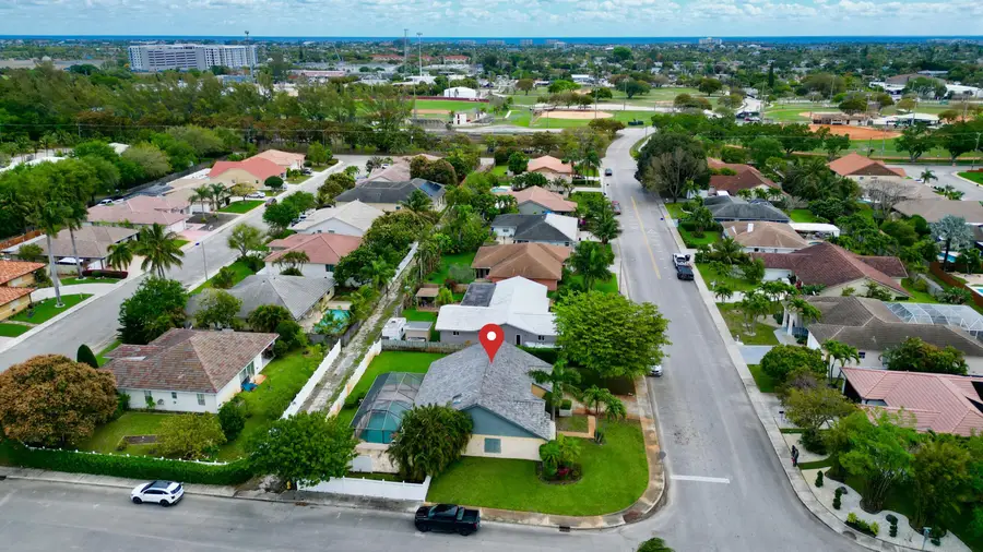 1740 22nd Avenue N, Lake Worth Beach, FL 33460 - #3