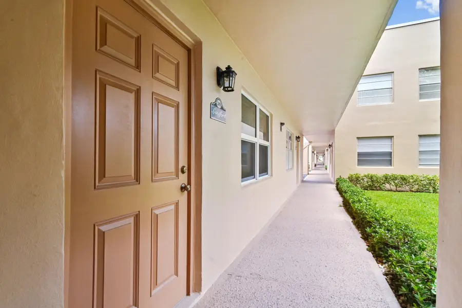 389 Capri, Delray Beach, FL 33484 - #2