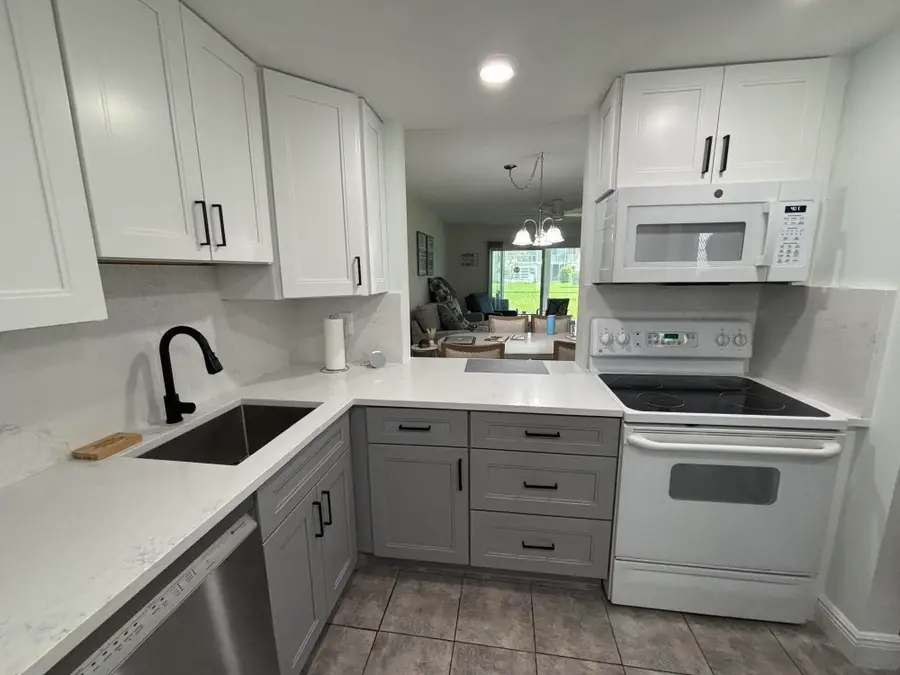 33 Abbey Lane #106, Delray Beach, FL 33446 - #3