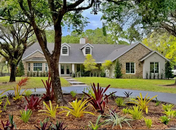 17225 Mare Lane, The Acreage, FL 33470