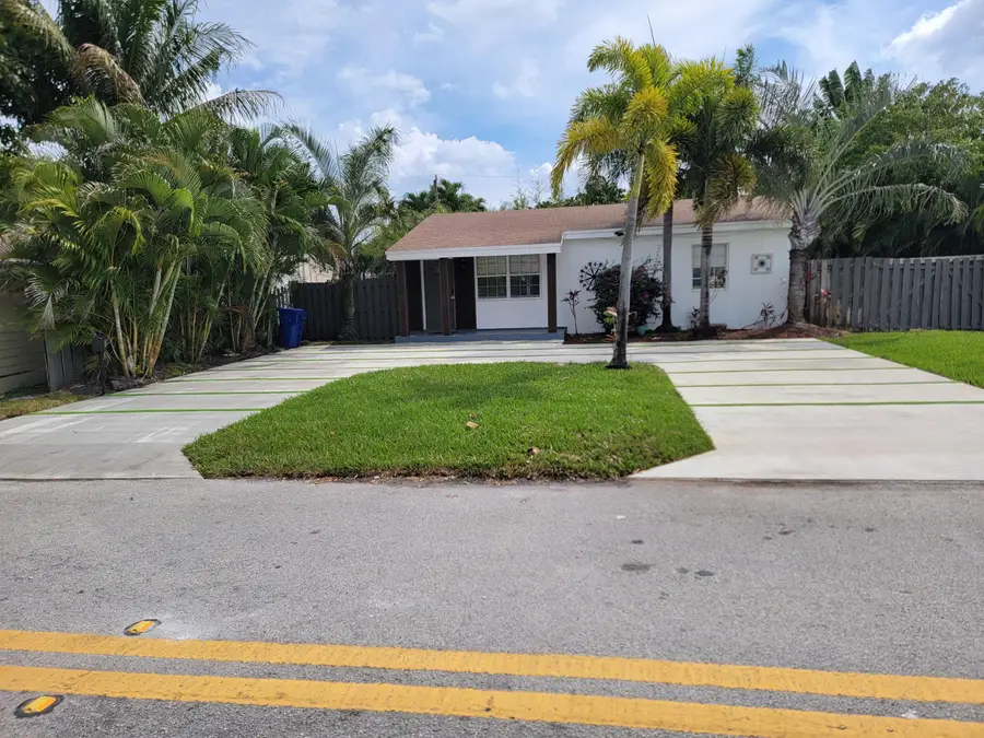 1600 NW 2nd Avenue, Fort Lauderdale, FL 33311 - #3