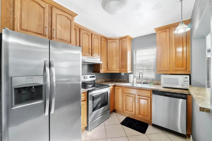 4148 NW 90th Avenue #201, Coral Springs, FL 33065 - #3