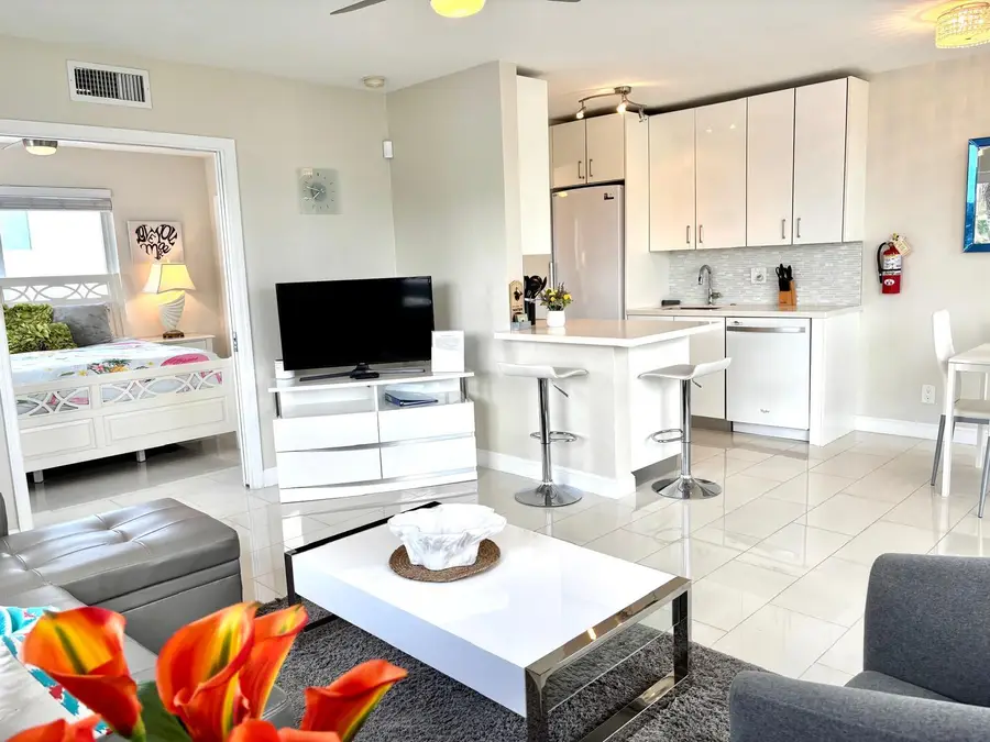 1705 N Riverside Drive #8, Pompano Beach, FL 33062 - #2