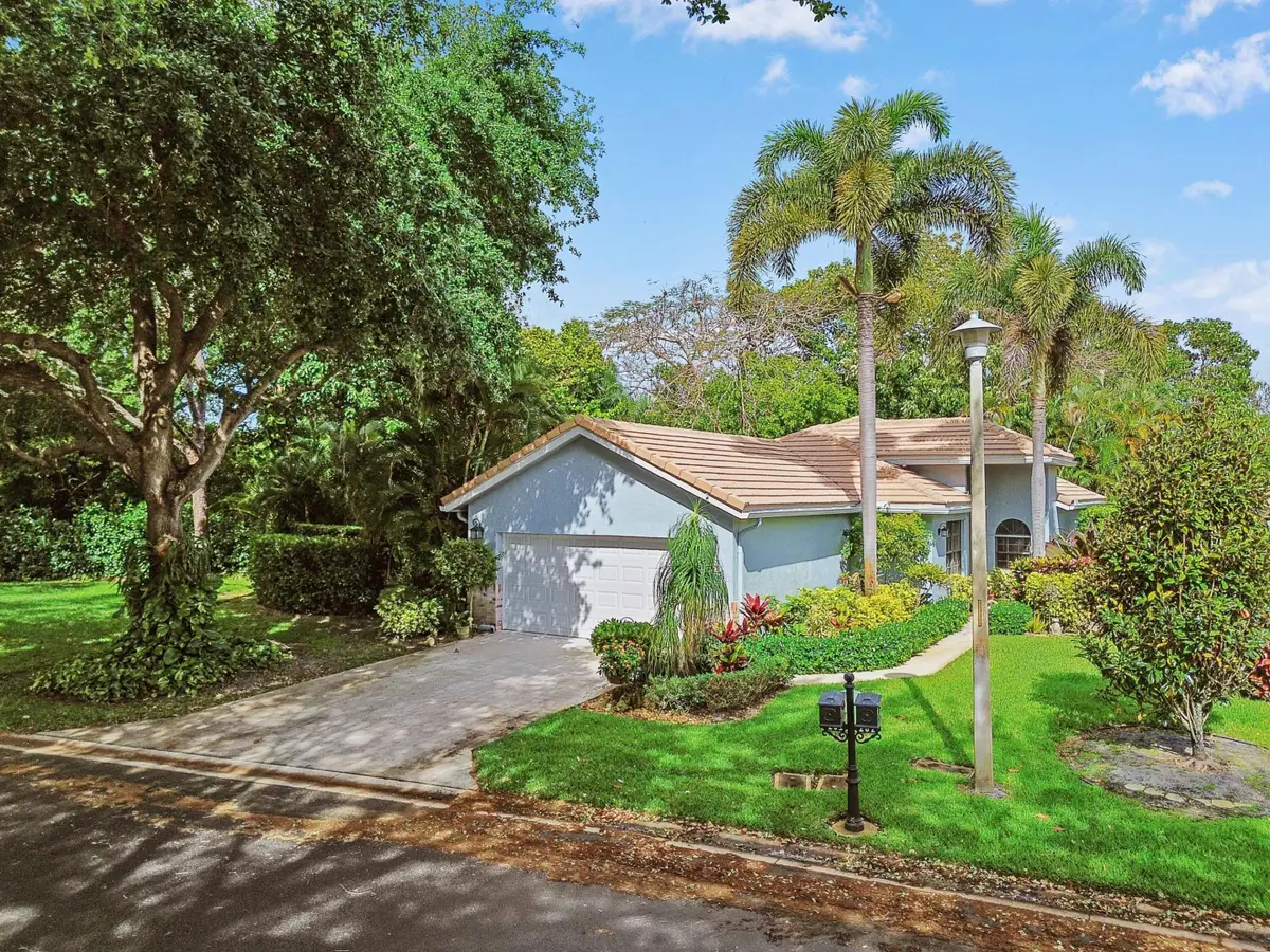 292 Sherwood Forest Drive, Delray Beach, FL 33445 - #1