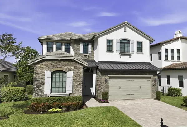 8644 Grand Prix Lane, Boynton Beach, FL 33472