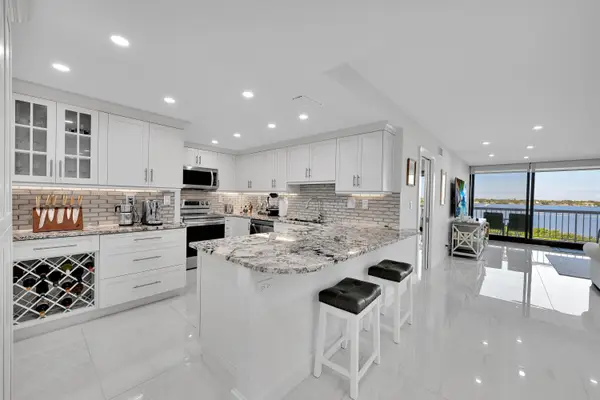 3300 S Ocean Boulevard #306n, Palm Beach, FL 33480