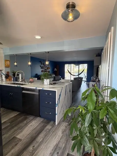 131 SE 3rd Avenue #202, Dania Beach, FL 33004