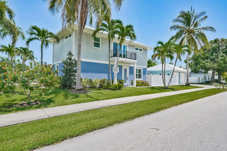 425 Hugh Street, Jupiter, FL 33458 - #3